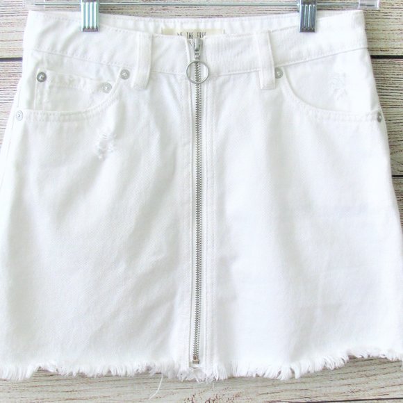 We The Free/Free People White Zip It Up Denim Mini Skirt - Picture 4 of 8